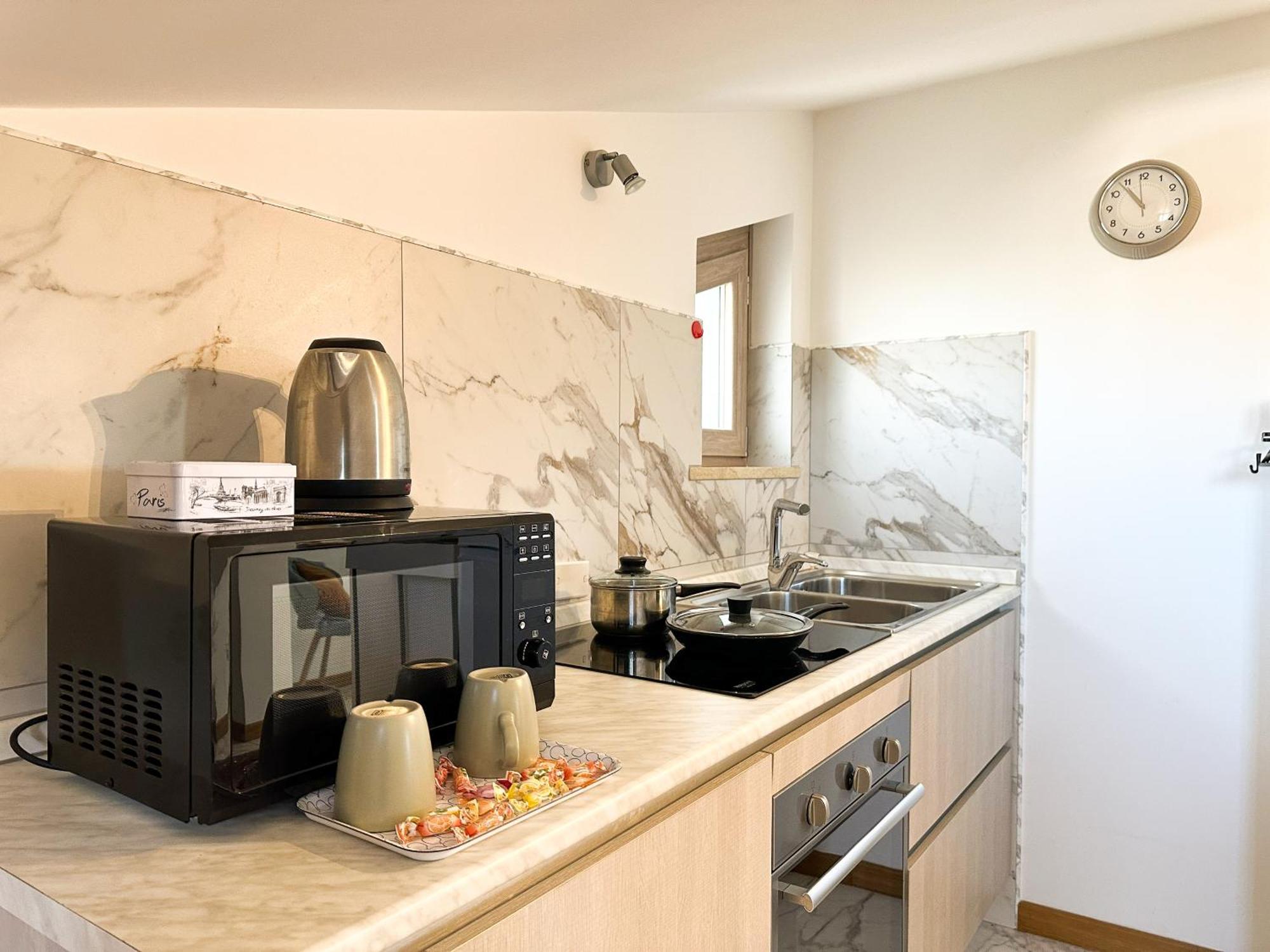 Carolas Luxury House Fiumicino Exterior foto