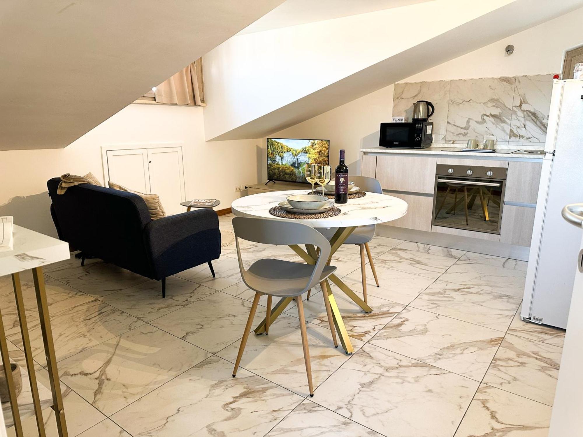 Carolas Luxury House Fiumicino Exterior foto